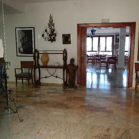 Otel Patricia 2*